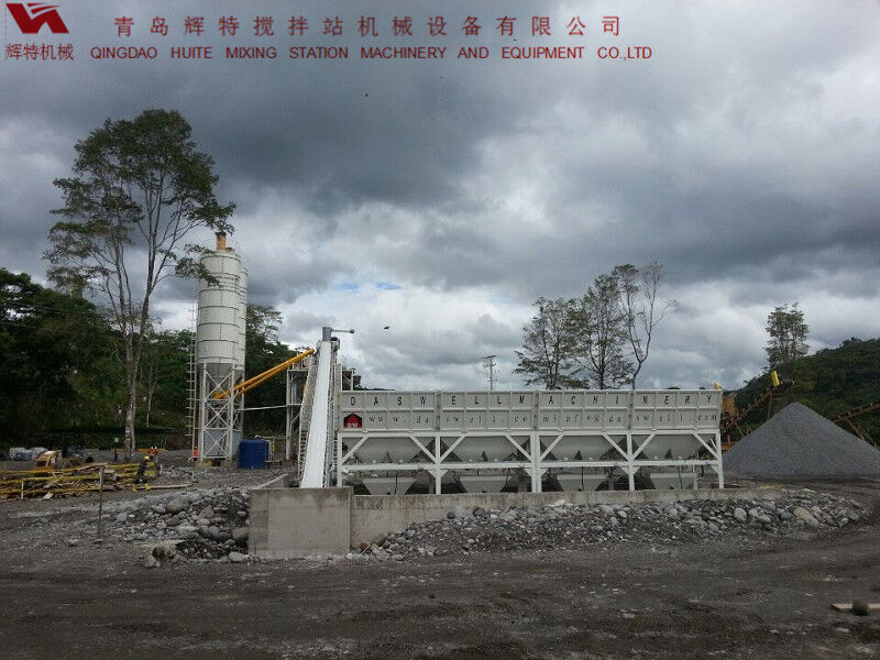 輝特混凝土攪拌站HZS90攪拌臂布置合理，攪拌性能強