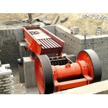 石料破碎機(jī)設(shè)備有哪些人見人愛的型號(hào)！