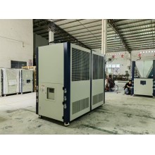 船舶焊接常用冷風(fēng)機(jī)降溫制冷，船艙焊接專用冷風(fēng)機(jī)降溫制冷，船艙焊接常用冷凍機(jī)降溫，船艙焊接采用冷卻機(jī)降溫制冷